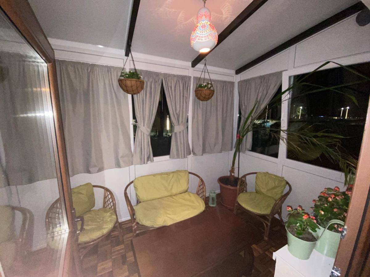 Lili Studio - Saturn Apartment Ngoại thất bức ảnh
